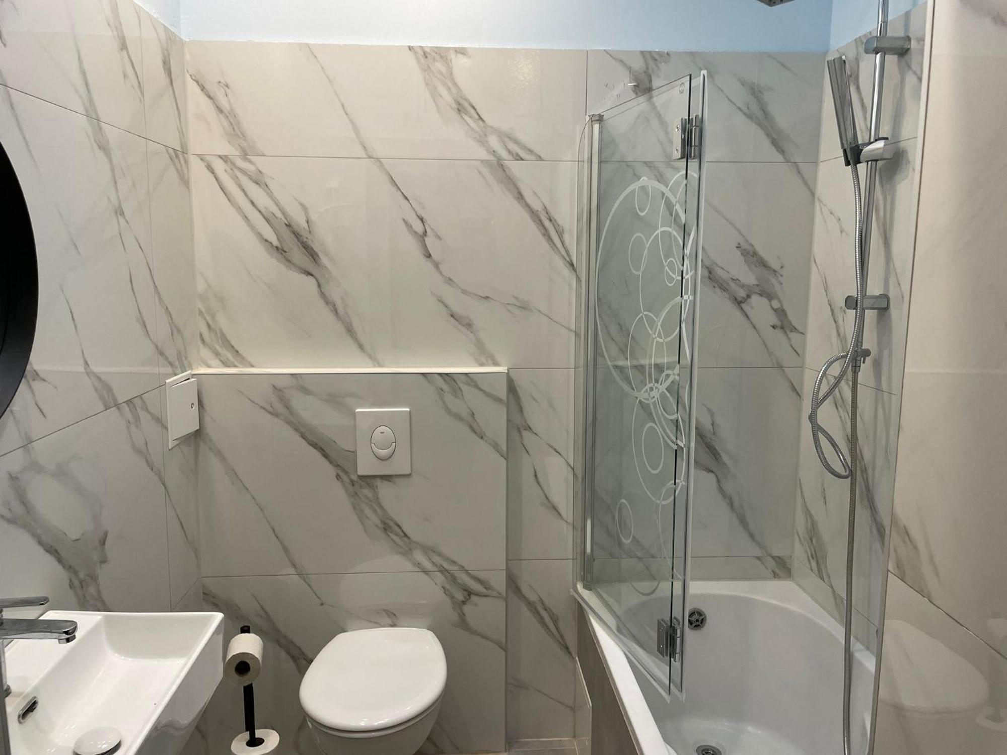 Tranquil 1br Near The Heart Of