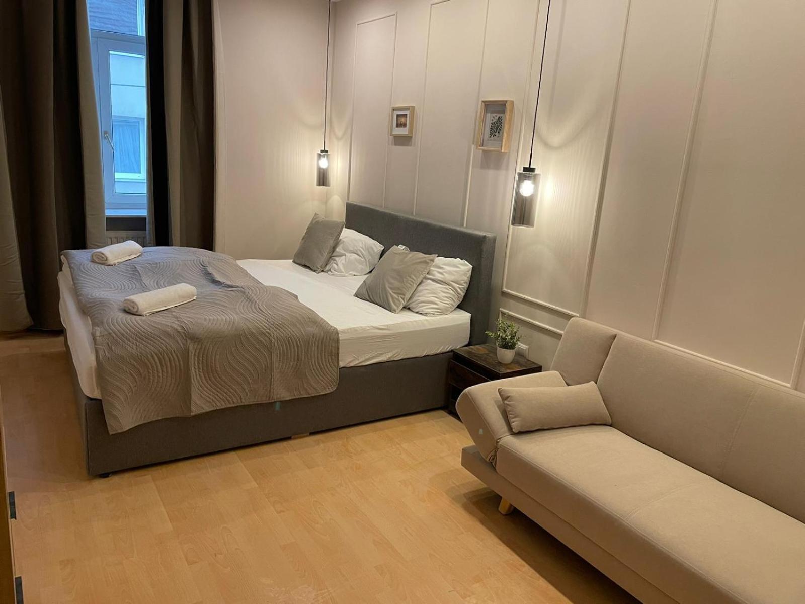 Apartment Tranquil 1br Near The Heart Of